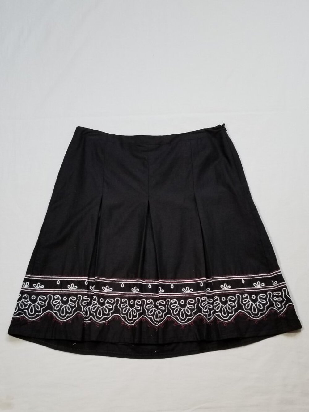 ANN TAYLOR LOFT A-line Skirt Linen Embroidered 6946E2M
